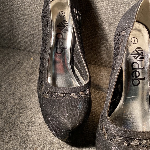 Deb black platform stilettos - Picture 2 of 7